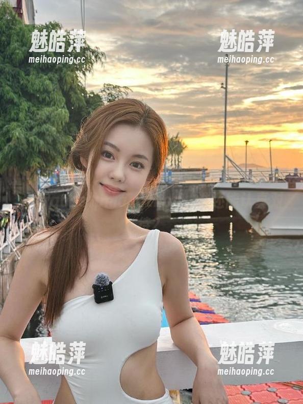 说是分享，其实155fun就像一个gossipmarathon，谁还能认真对待？