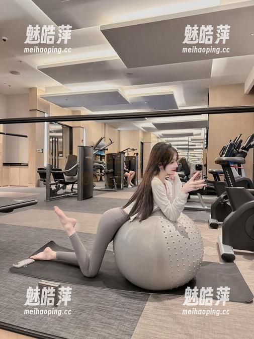 17吃瓜网：新鲜热辣的瓜，地址上已经派送！