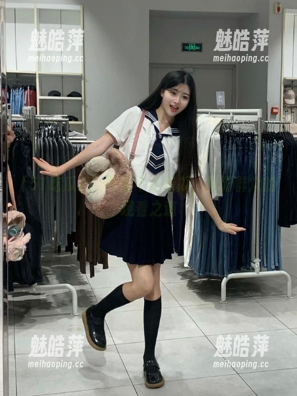 51吃瓜不止吃瓜，朝阳群众的观看之道
