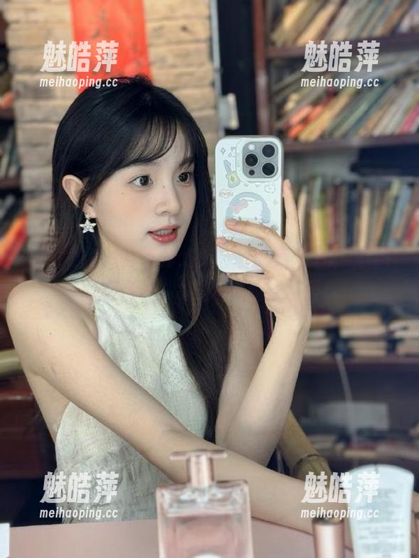 www.51吃瓜最新专栏：瓜田里捞金子，这操作人见人爱！