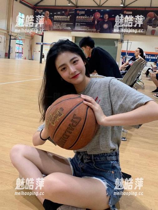 一键永久下载，51吃瓜上的新鲜事儿，你还在等啥？