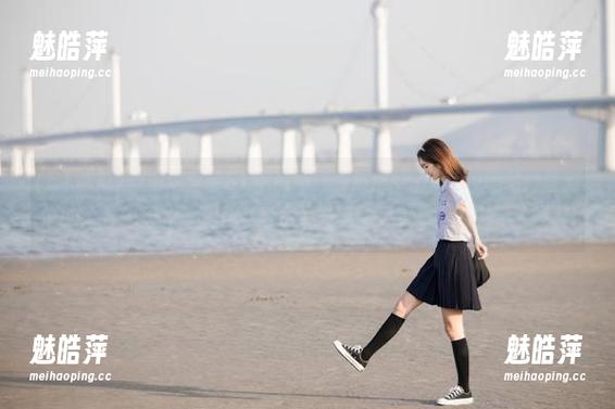 51吃瓜网 每次登录51吃瓜网,我心里secretly嘀咕:吾爱问问,今天有什么劲爆?