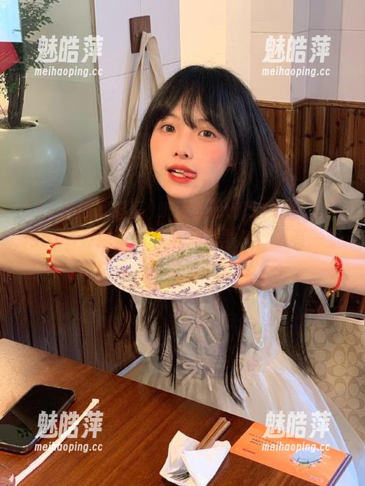 听说www.51吃瓜黑料网app会赐予你的不只是黑料，还有一整套“吃瓜”技能！