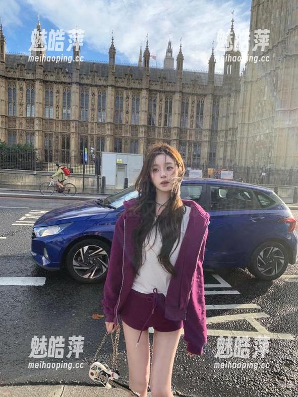 吃瓜中的波澜壮阔，5i吃瓜网在线带你走入亲密又暧昧的大瓜世界。