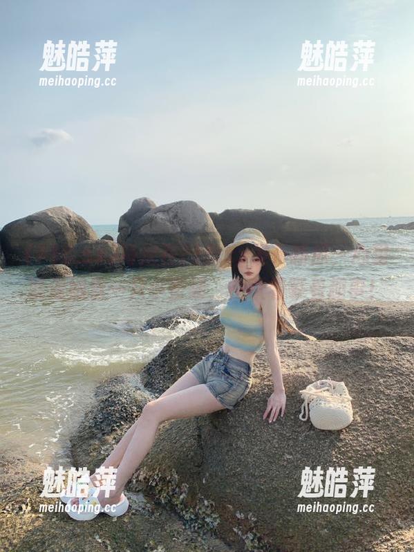 718.sx 每次在718.sx发布新瓜,心里就像搁着一只小蜜蜂,雀跃着等着趣事!