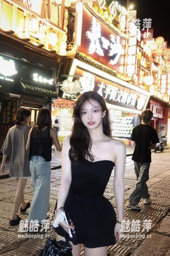 “718sx”app：让你在无聊的瞬间，重新定义“无聊”。