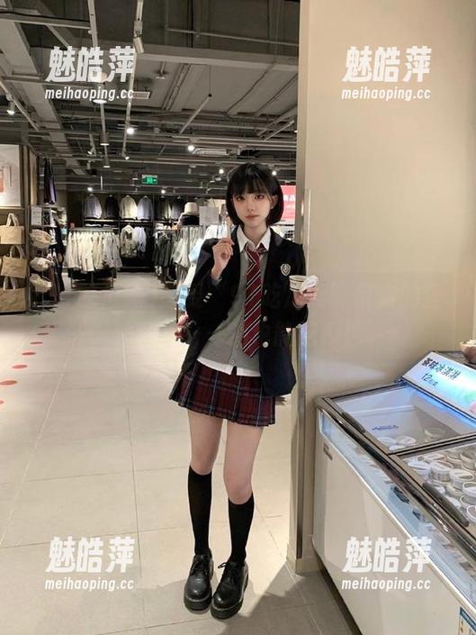 感受“91吃瓜网”带来的直达体验——站也能吃瓜！