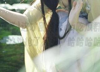 这才刚登录qq吃瓜群，就被后面的戏抢了风头，哈哈哈哈！