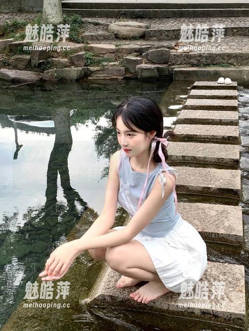咦？“ttzz”更新，最近大家讨论的豆腐脑又炸了？