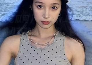 “www.吃瓜网.cc”链接了你和八卦的热烈拥抱，警告：请备好瓜子！