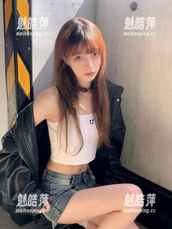 想吃黑料的快来，zztt03.ccm免费分享，瓜越吃越大！
