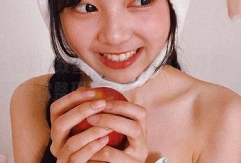 致喜欢娜娜的小伙伴们：五一吃瓜帮你整理最新动态，完全免费！