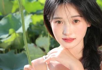 五一吃瓜网传送门惊现——今日吃瓜热门大瓜，上车前小心别被瓜皮绊倒了哦！
