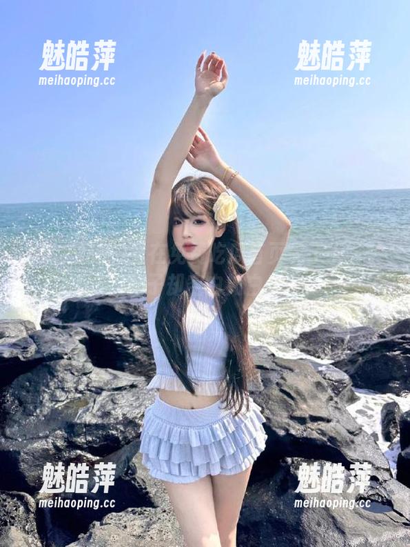 我在免费吃瓜首页晃了十分钟，脑子却空白如白纸。