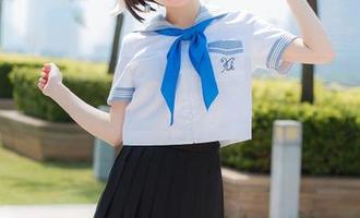 自从下载了免费吃瓜，生活多了点神秘的绿意？