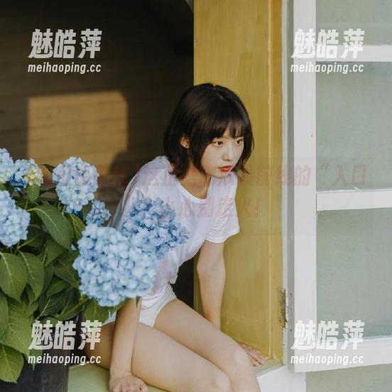这正是吃瓜最前线的“入口”，小心别走火！