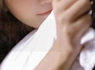 免费吃瓜不如投币？在“吃瓜爆料网”找个网址，心里总觉得闹心…