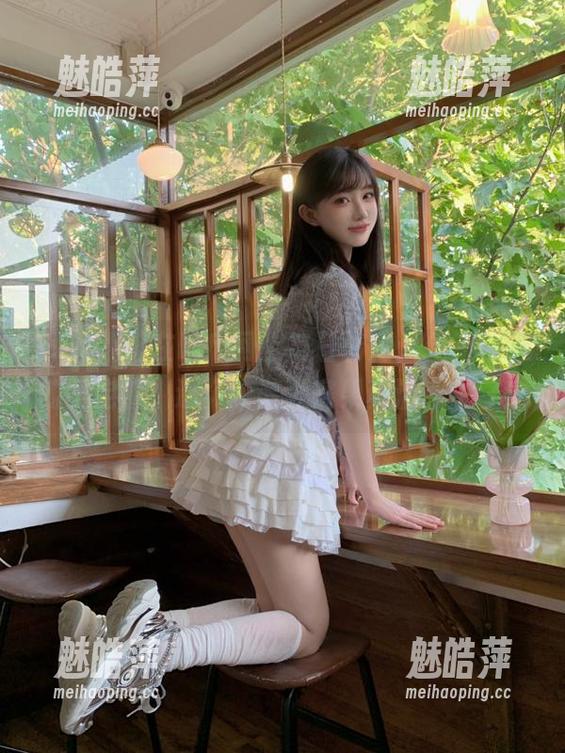 在吃瓜网上每日转圈，永不迷路的坚定着，这场诙谐大赛果真活色生香！