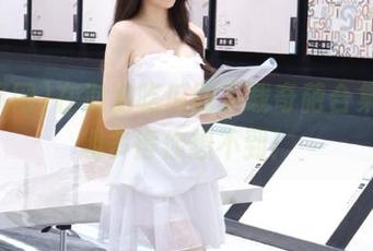 在泡泡吃瓜网下载奇葩合集，乐趣多得你想不到！
