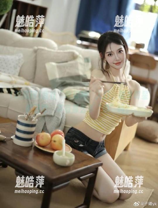 我在“吃瓜网”入口，跟着明星的日常，真有那么多“瓜”吗？