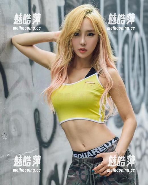 吃瓜网首页，八卦小宇宙的“入口”，弯道超车准备好了吗？