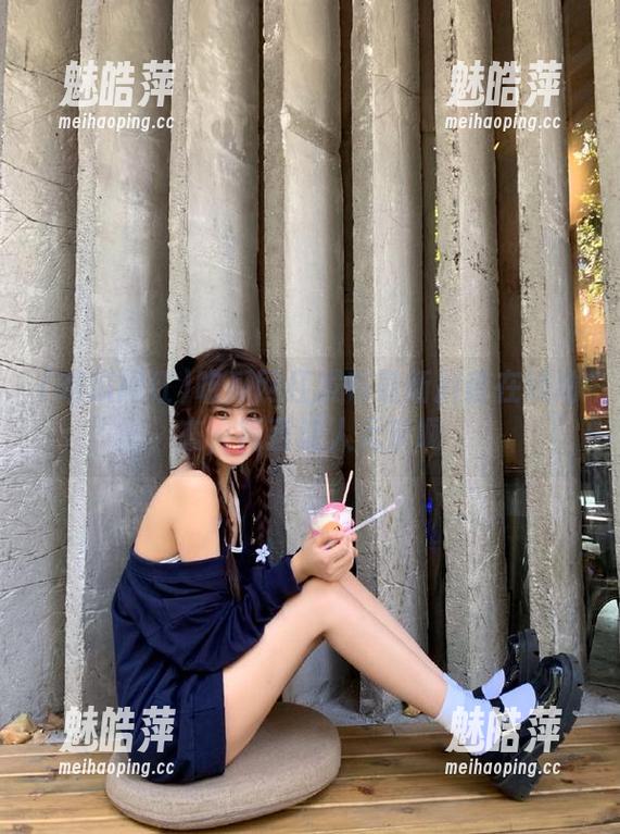 吃瓜网红发布最新抖音在线动态，简直让人无奈啊