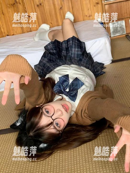 直达明星黑料，被偶像的黑暗面萌到了。