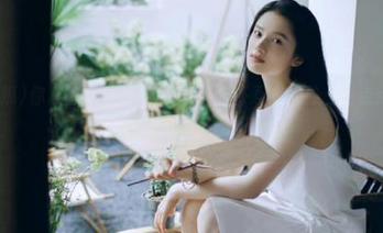 你准备好下载“网曝吃瓜”，可能会染上一点点的八卦病哦！