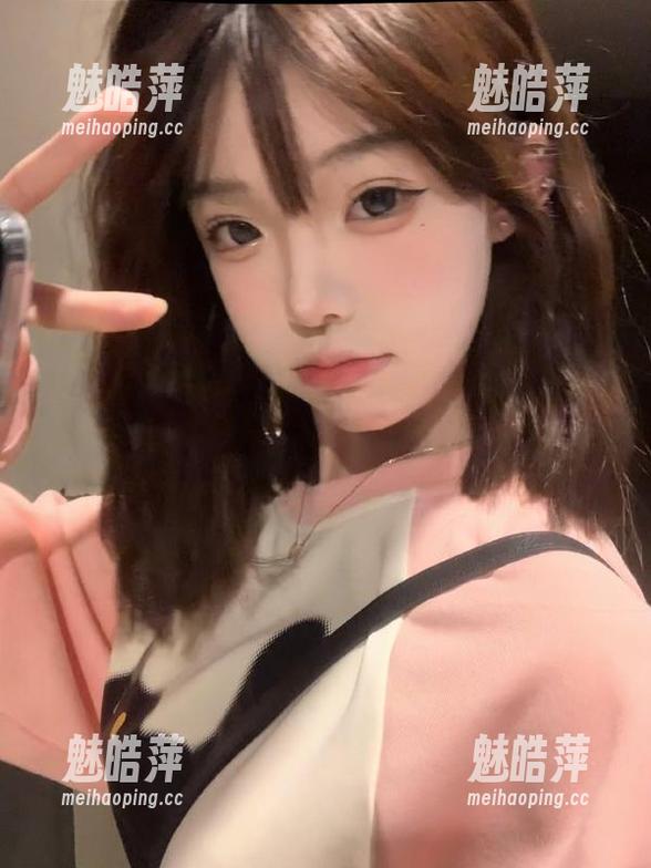首页最火黑料166su，这里面的瓜真是一点不小！