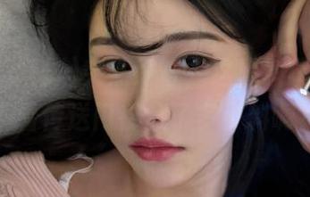 突然好奇，这黑料不打烊的观看传送门都藏了多少料啊？