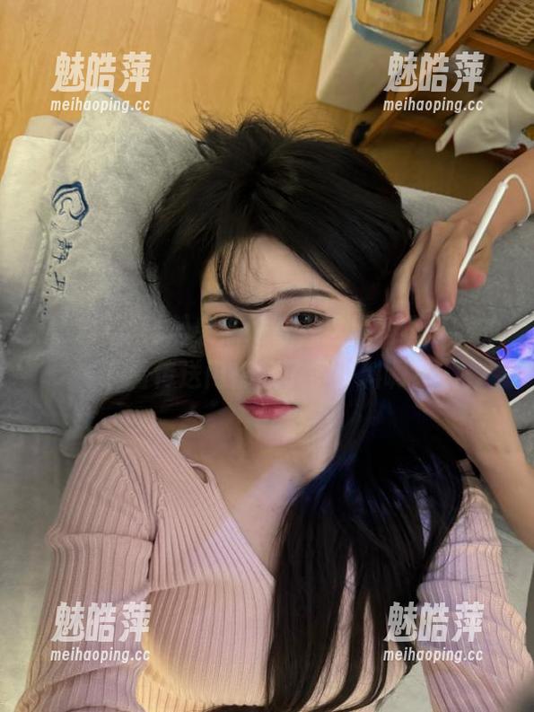 突然好奇，这黑料不打烊的观看传送门都藏了多少料啊？