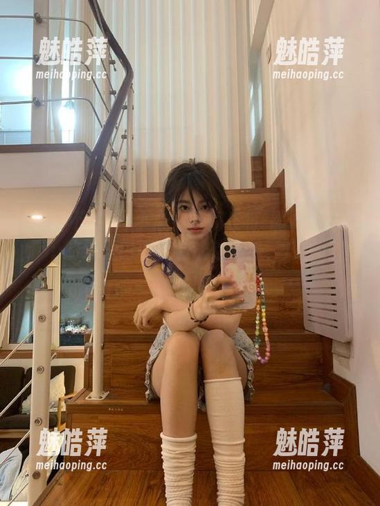 小心！万篇长征-黑料不打烊app的传送门可能会让你上瘾，瓜一口接一口！