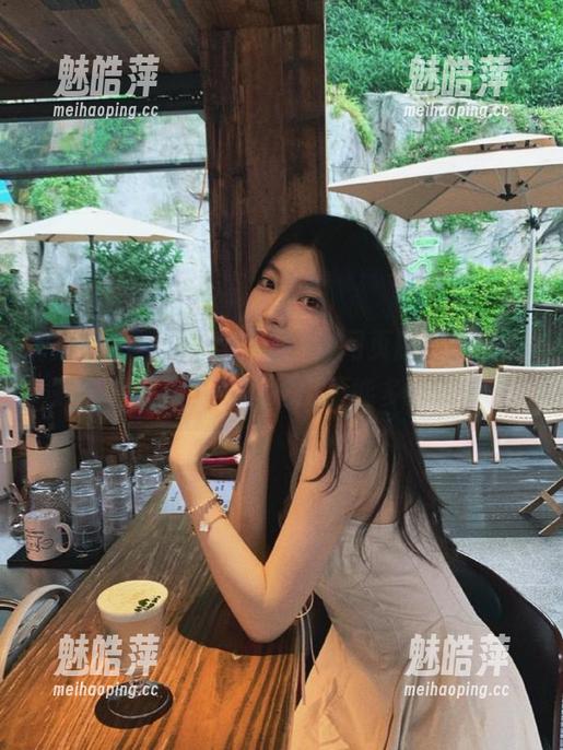 黑料不打烊网页版，我的饭后必看节目，谁说吃瓜不能多姿多彩？