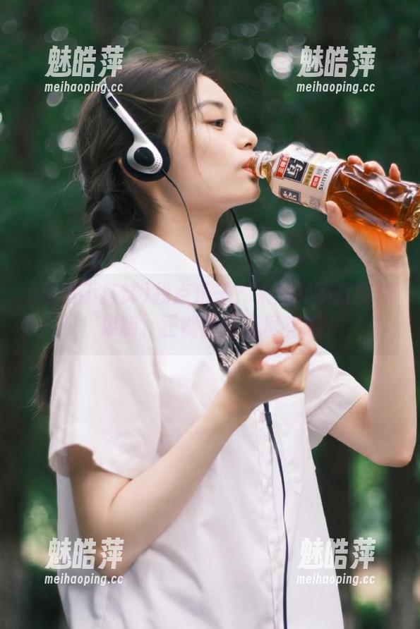 找点乐子？来黑料不打烊苹果版，正能量应有尽有哦