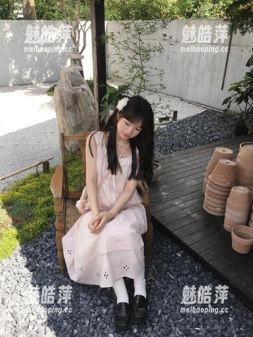 在线碰碰碰，黑料吃瓜资源送你一整箱！