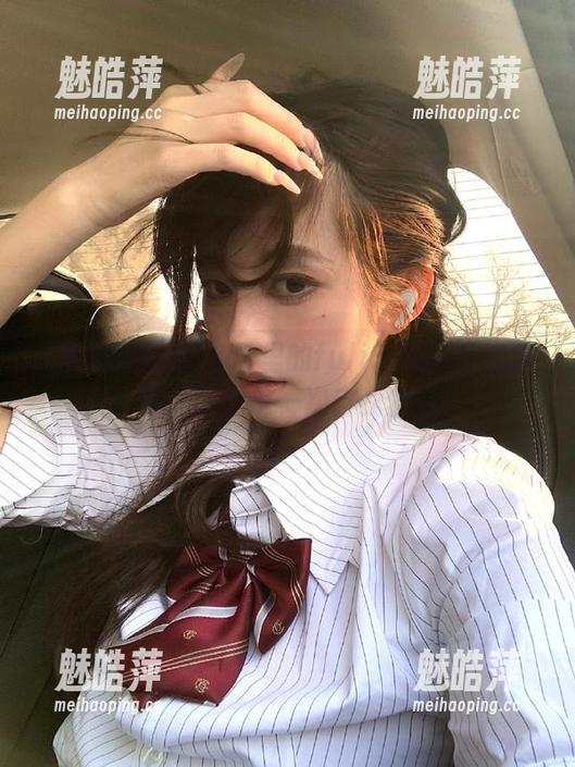 黑料正能量 ios里的fuli8.黑料正能量:每个瓜都是一次自我救赎!