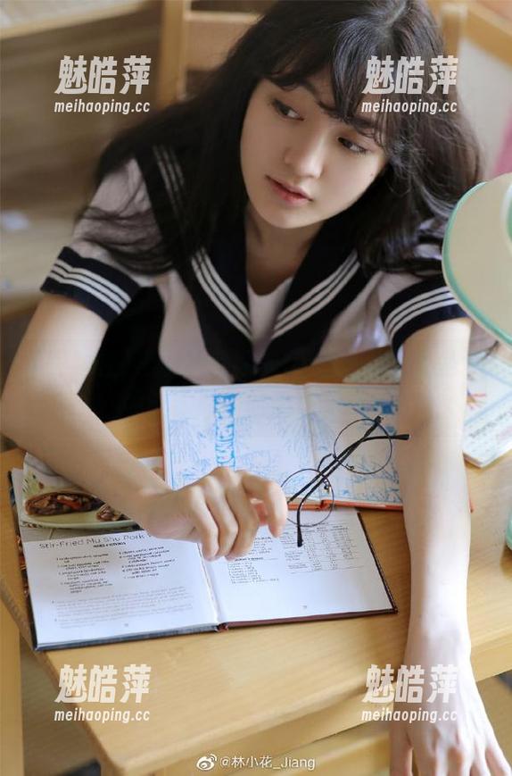 黑料社官网的app，完全就是个体无完肤的时尚圈秘辛！