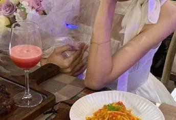 “黑料社在线”：链接激流勇猛的猛料，感觉我生活的每个角落都被爆料围绕着！