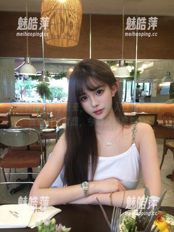 深夜到来，黑料网入口温柔招手，我心里默默想，今晚又能吃到啥？