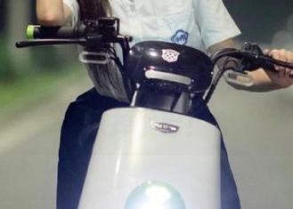 在黑料网上免费猎瓜，今天又被惊掉下巴！