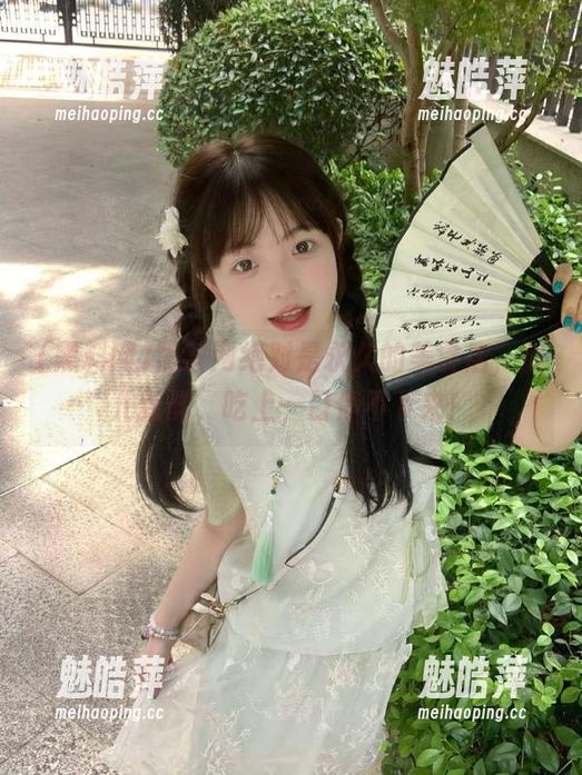 黑料网绝对是永久的美食店，瓜儿新鲜，吃上一口停不下来！