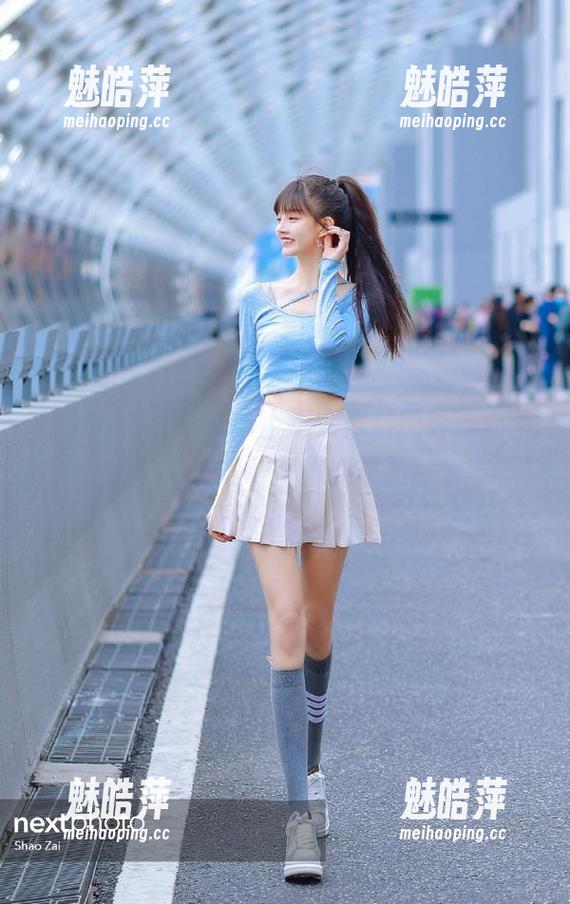 在iOS上探索黑料网址，心里浮现的竟是种奇妙的罪恶感。
